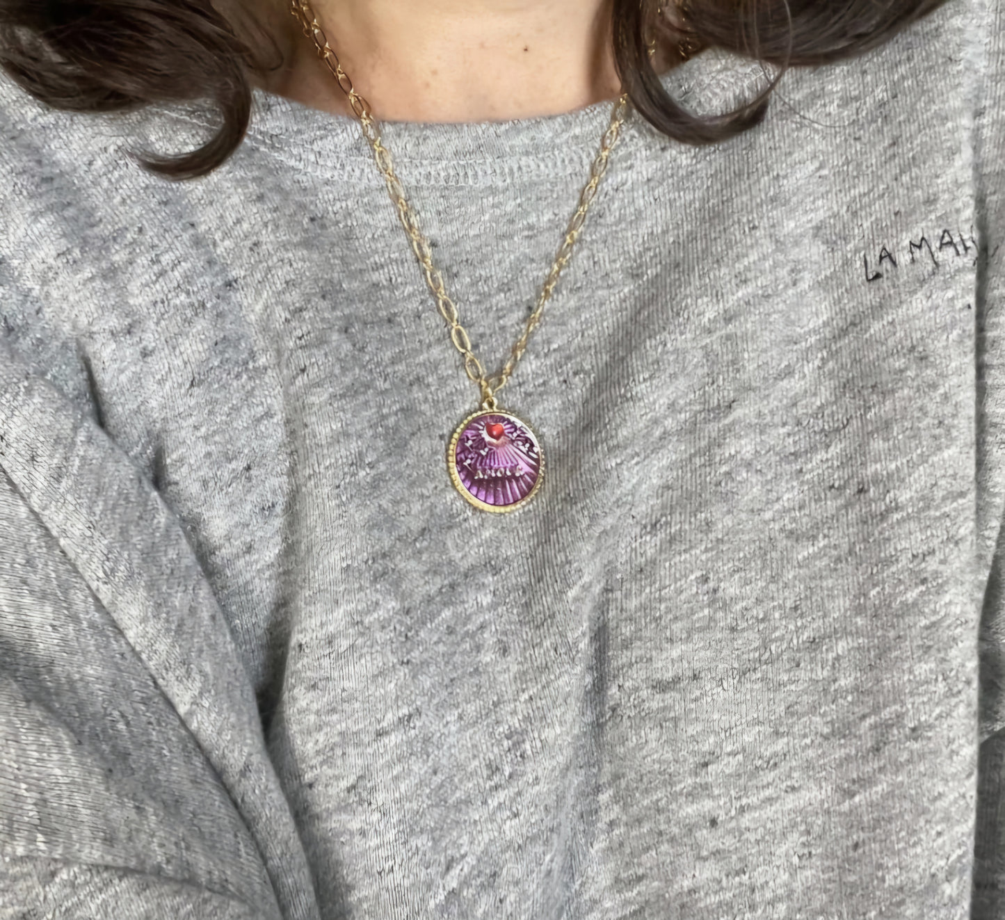 Amour Iris Necklace