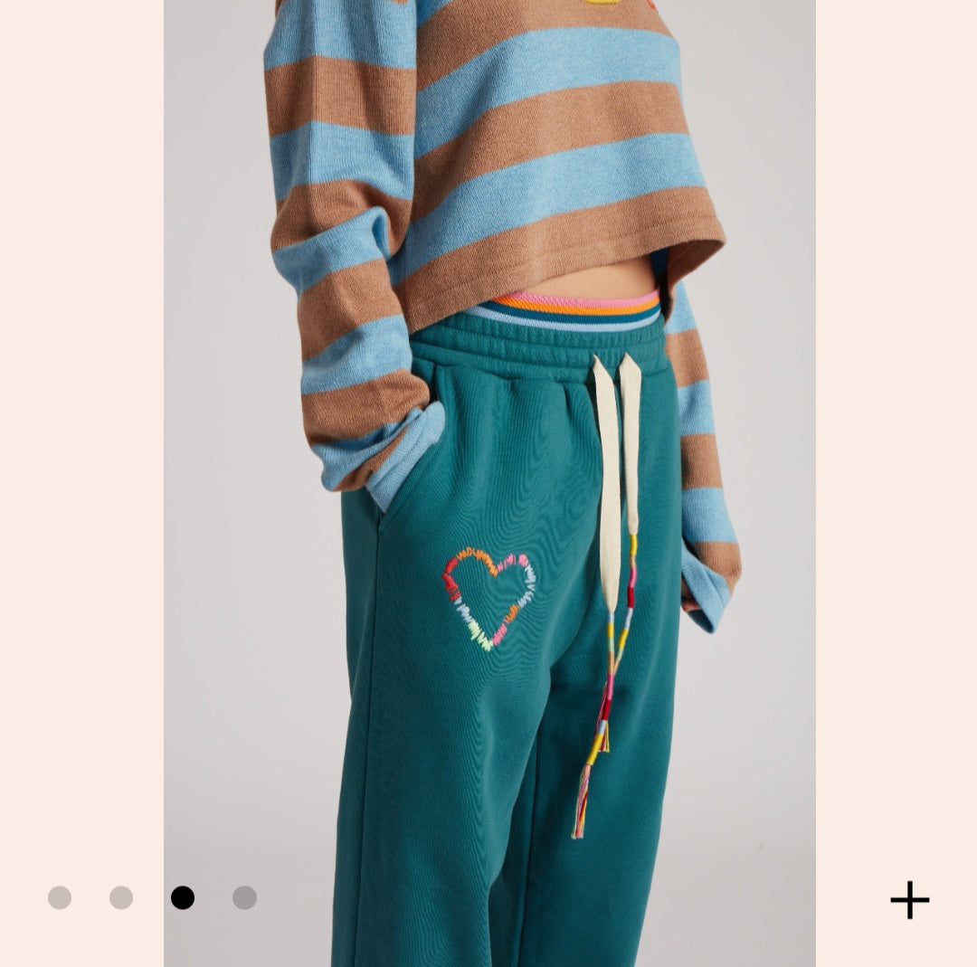 Double waistband jogger with embroidered heart