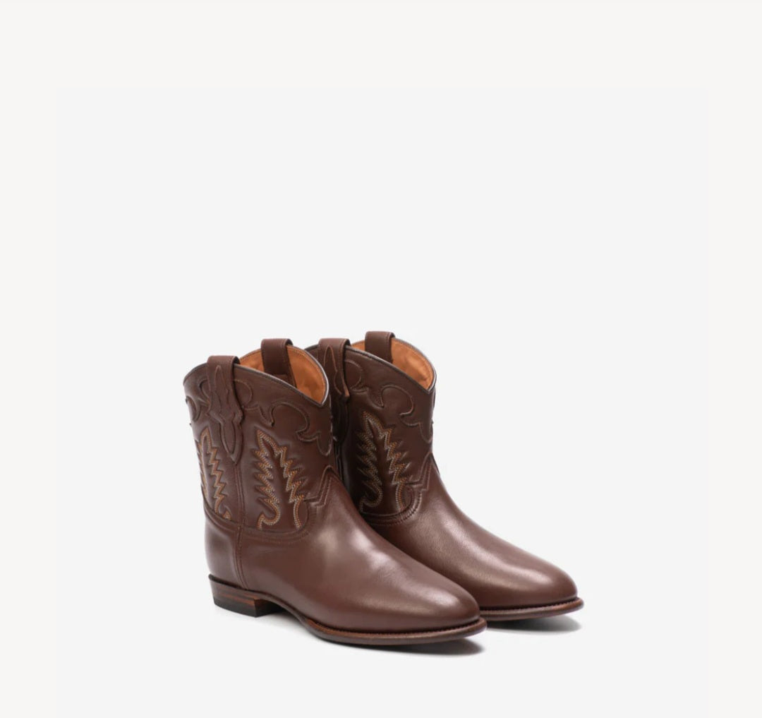 Boots Early Midnight Brown Leather